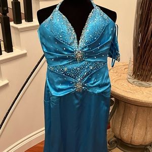 Beautiful blue formal dress
